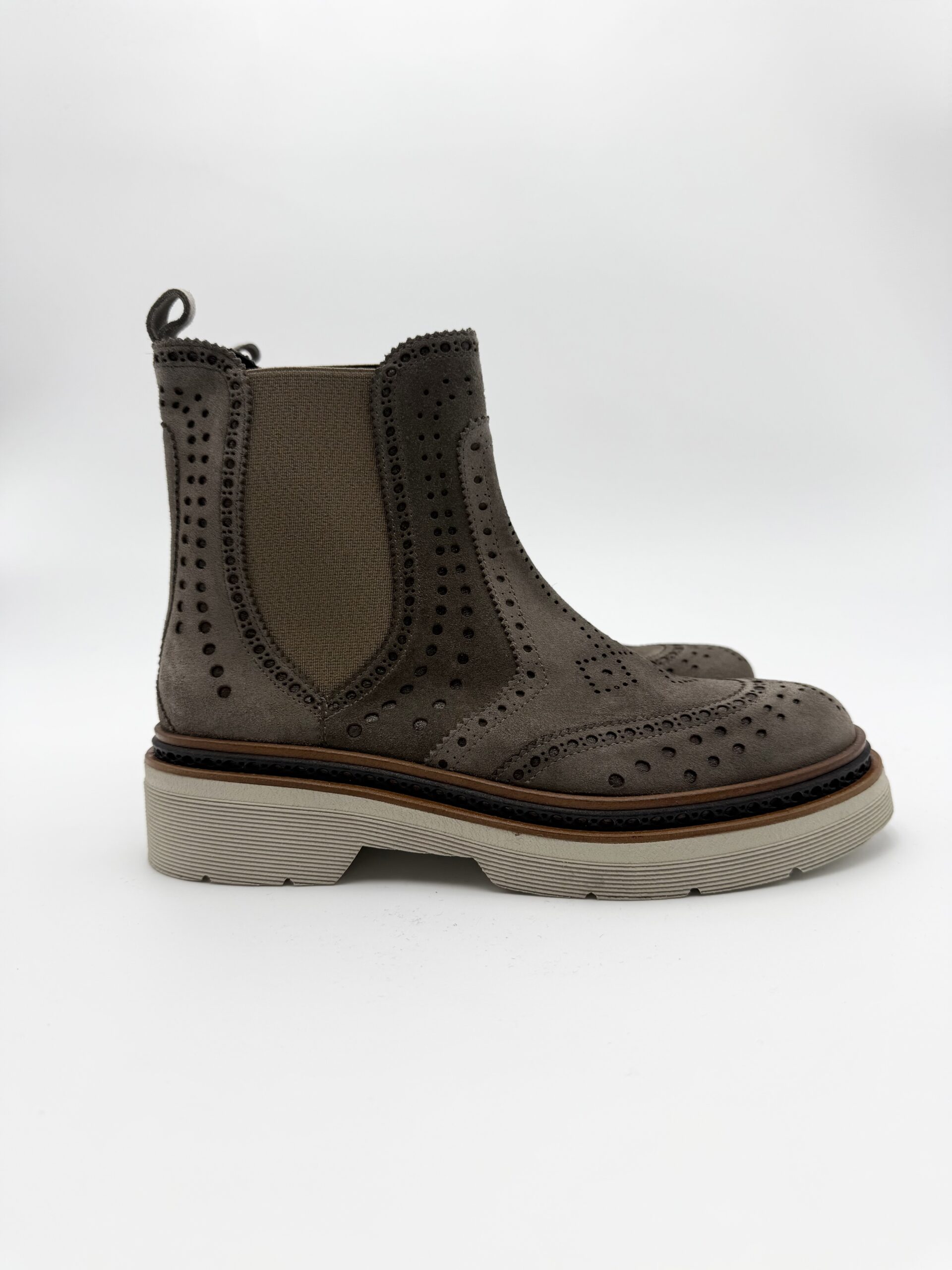 BOTÍN GRIS